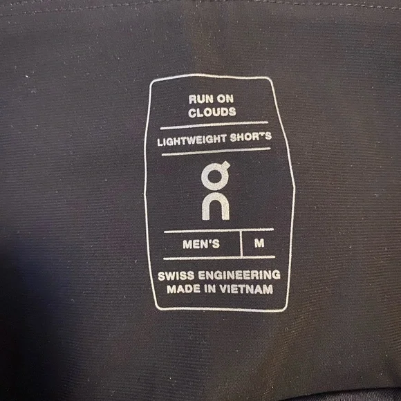 On Cloud Mens Running Shorts - Picture 3 of 3